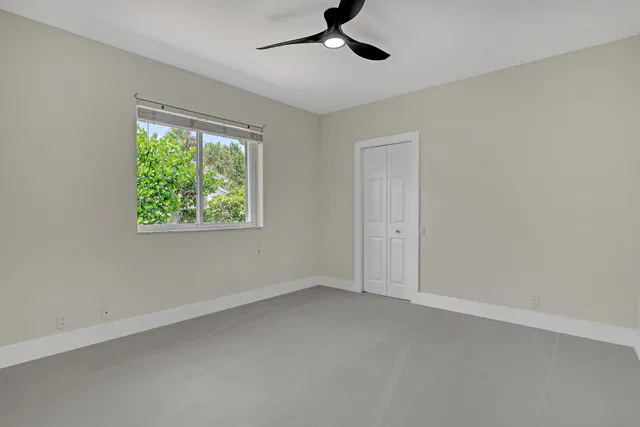 Residence photo 43