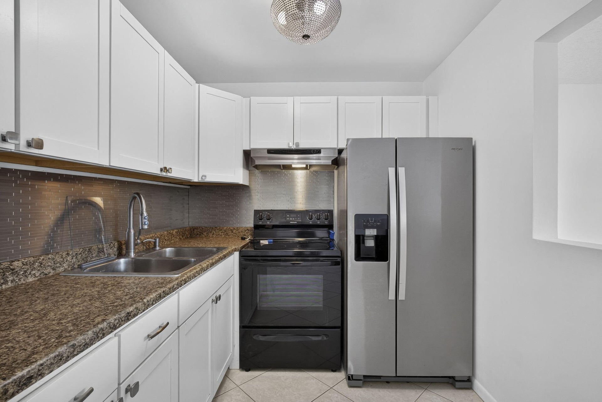 Residence photo 8