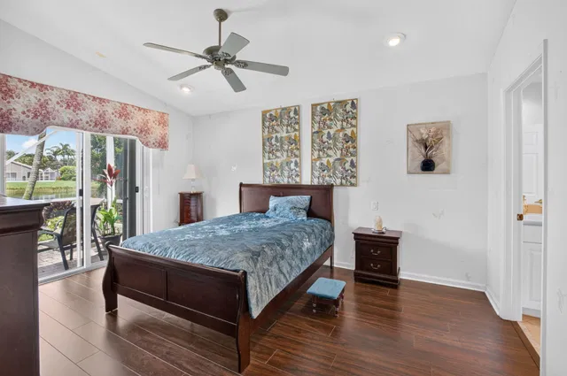 Residence photo 22