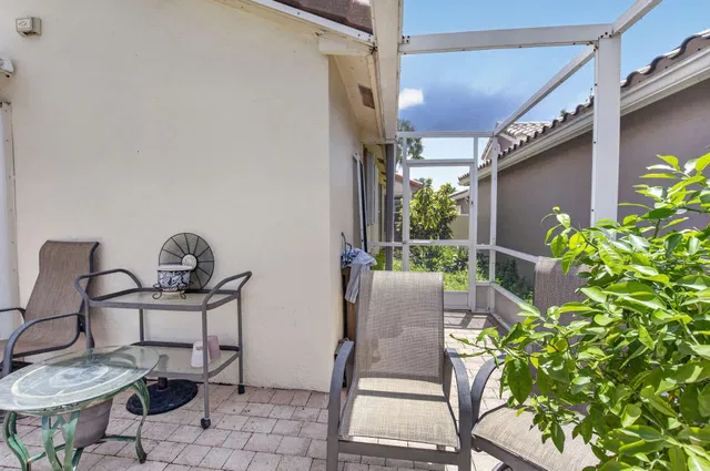 Residence photo 31