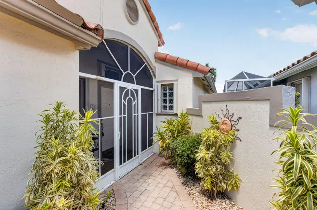 Residence photo 39
