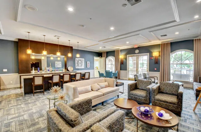 Residence photo 66
