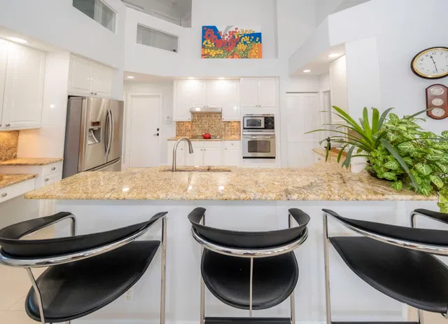 Boca Isles Residence photo 17