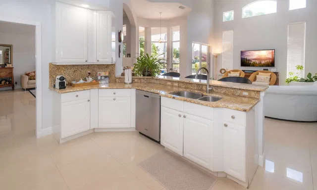 Boca Isles Residence photo 21