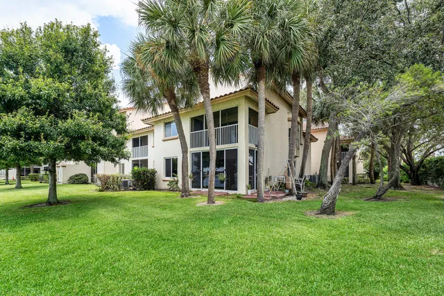  Residence photo 22