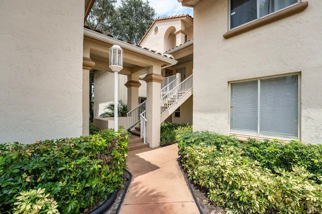  Residence photo 23