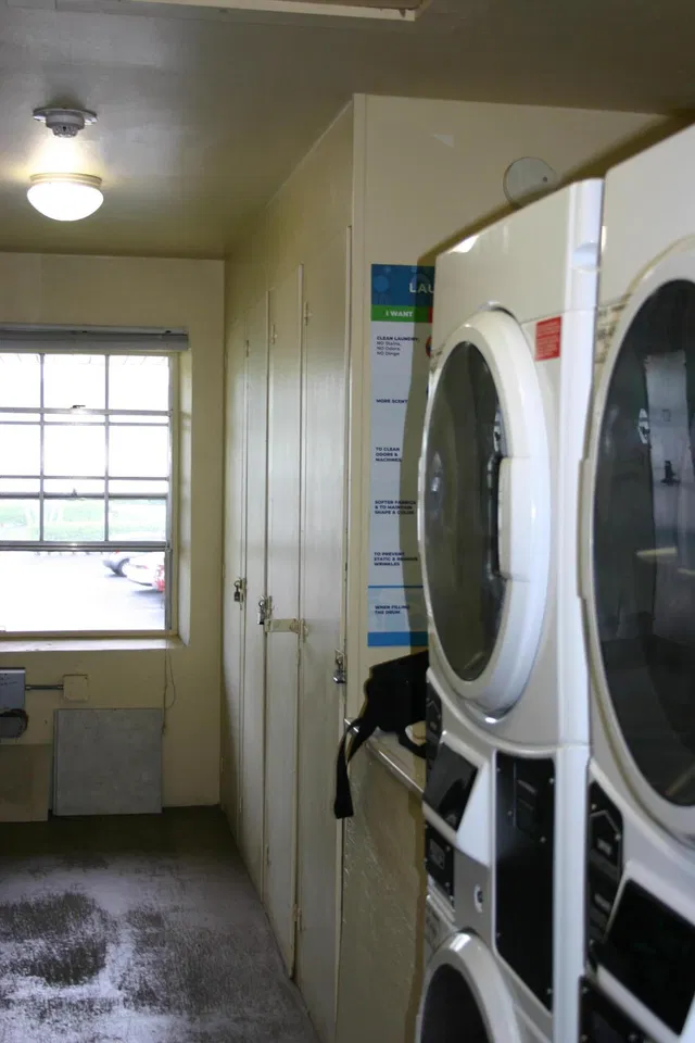 Unit 130 photo 22