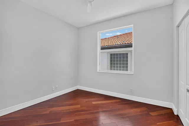 Residence photo 23