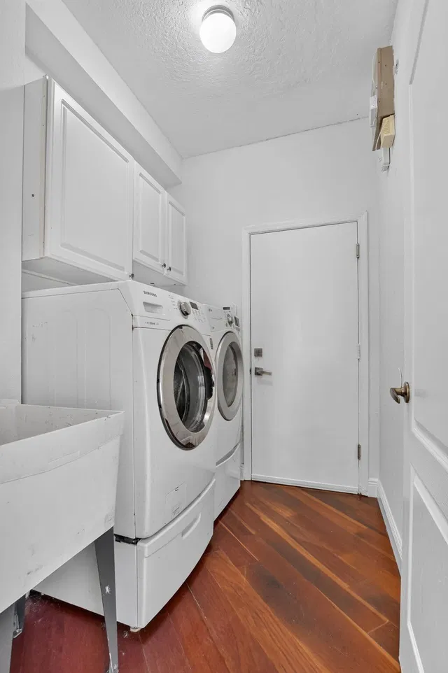 Residence photo 27