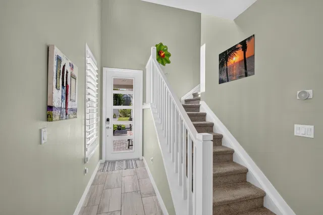 Residence photo 3