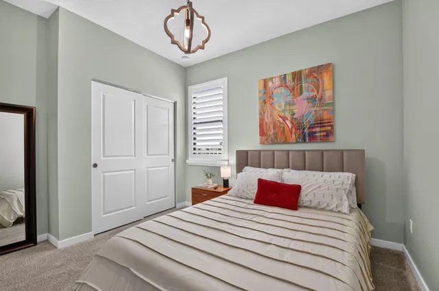 Residence photo 21