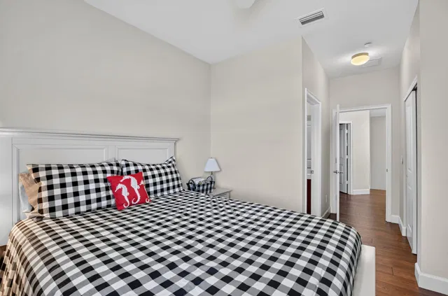 Residence photo 39