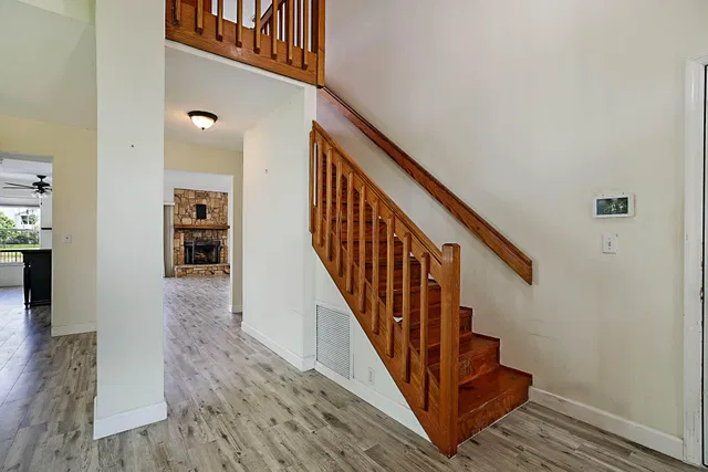 Residence photo 3