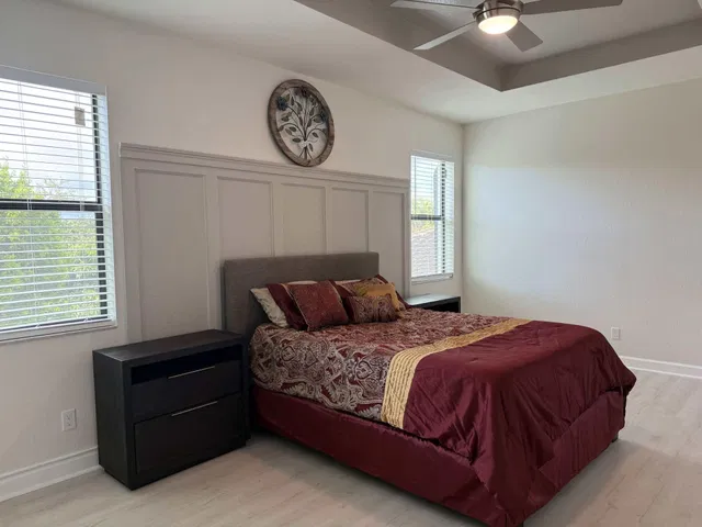 Residence photo 12