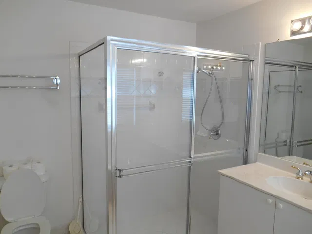 Residence photo 12