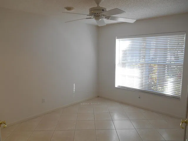 Residence photo 14