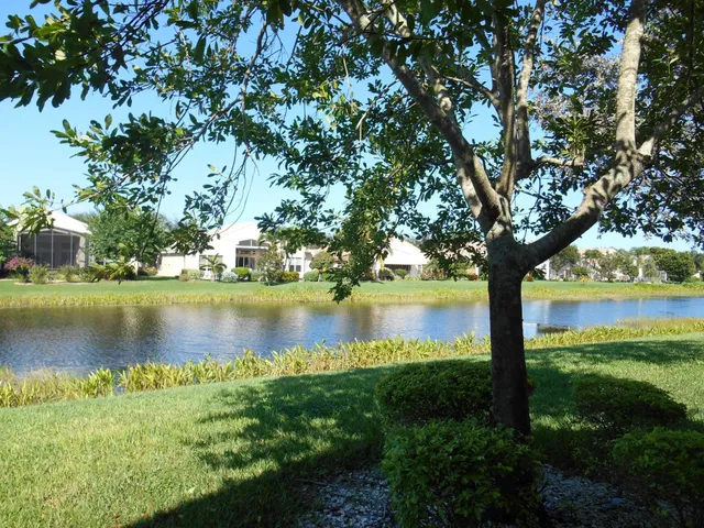 Residence photo 19