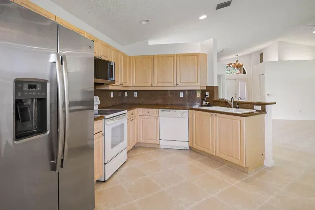 Residence photo 44