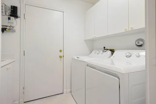 Residence photo 56