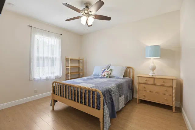 Residence photo 16