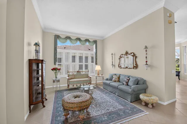 Residence photo 12