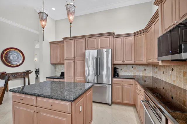 Residence photo 25