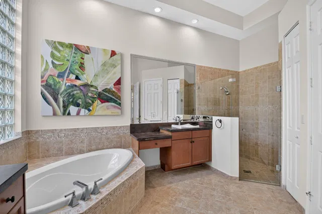 Residence photo 38