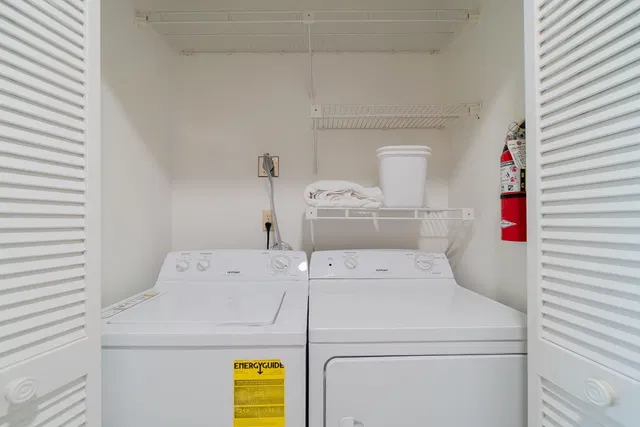 Unit D203 photo 25