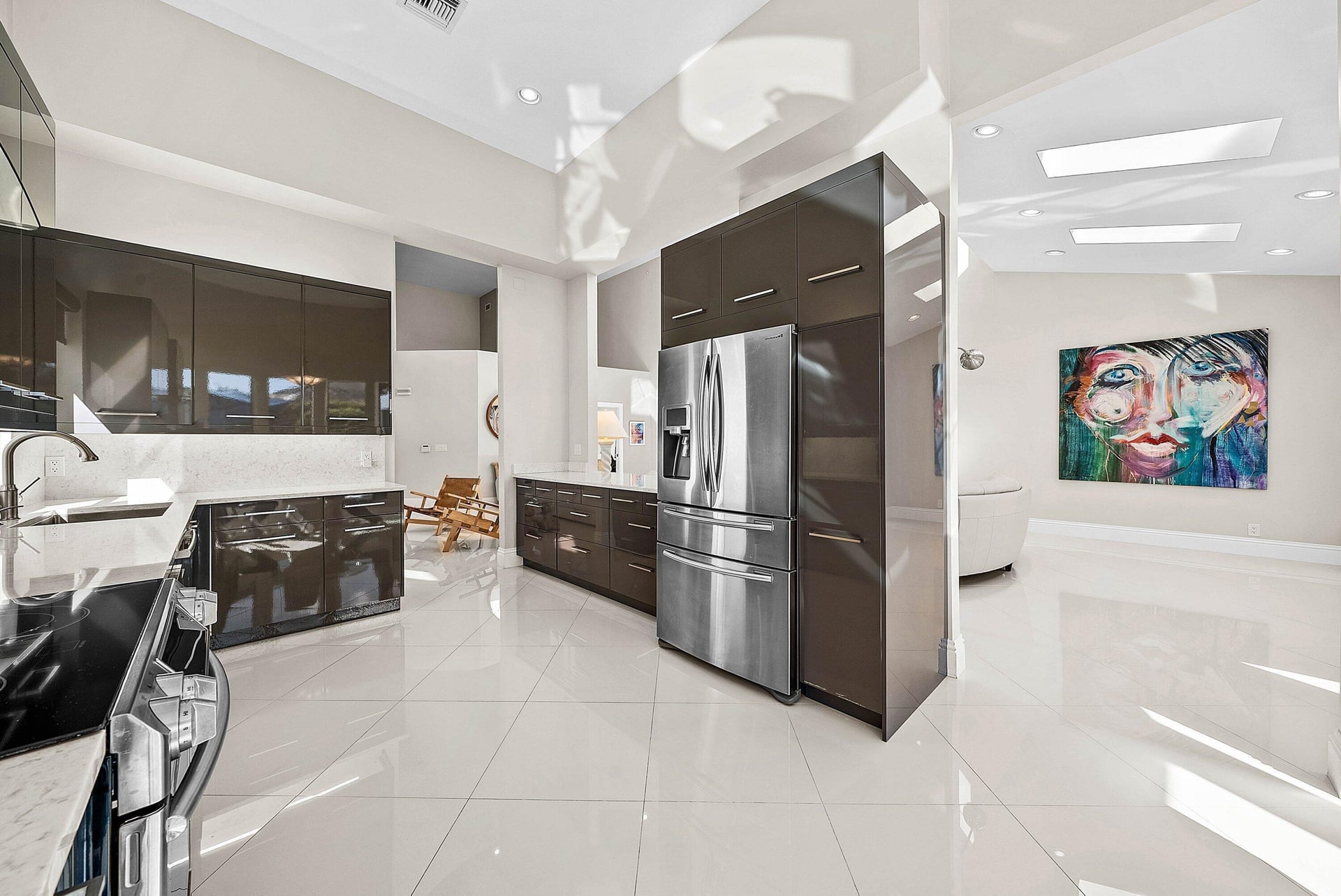Residence photo 5
