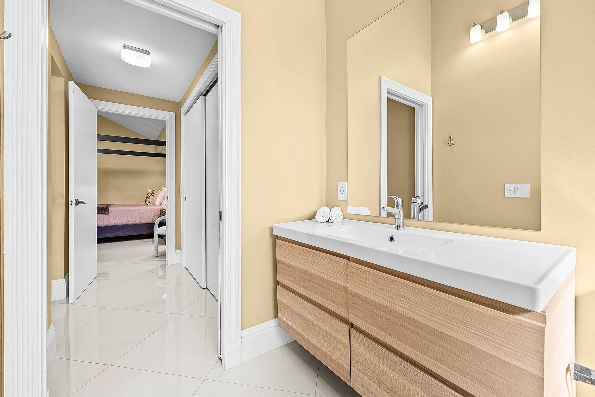 Residence photo 24