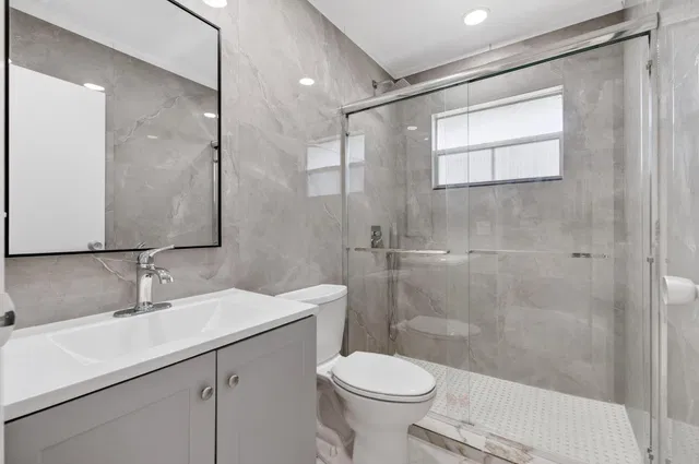 Residence photo 33