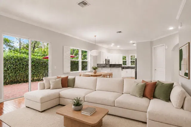 Residence photo 7
