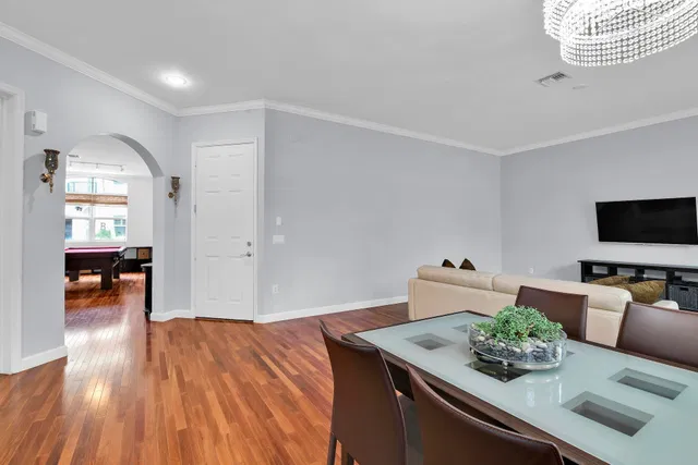 Residence photo 10