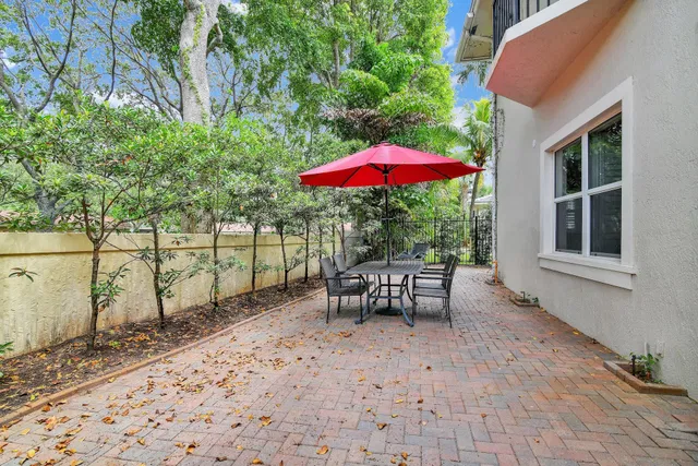 Residence photo 13