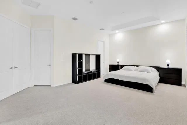 Residence photo 22