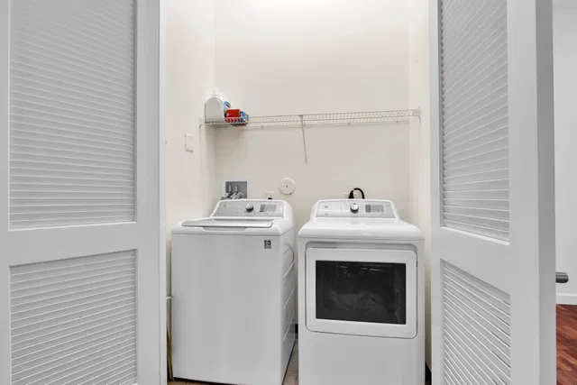 Residence photo 42
