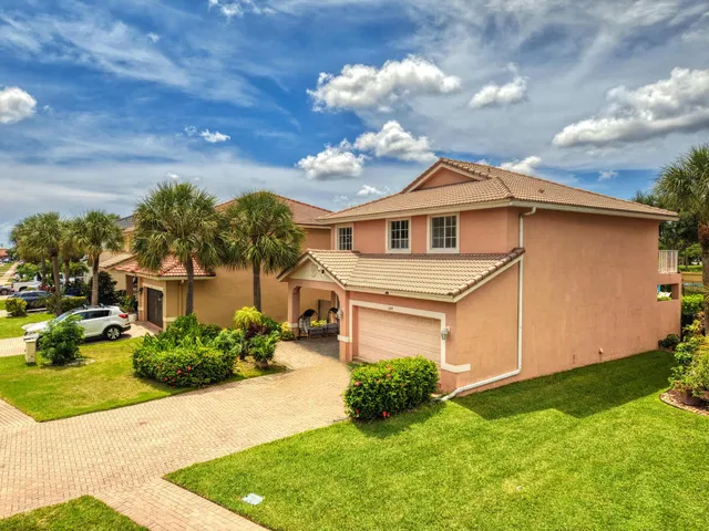  Residence photo 46