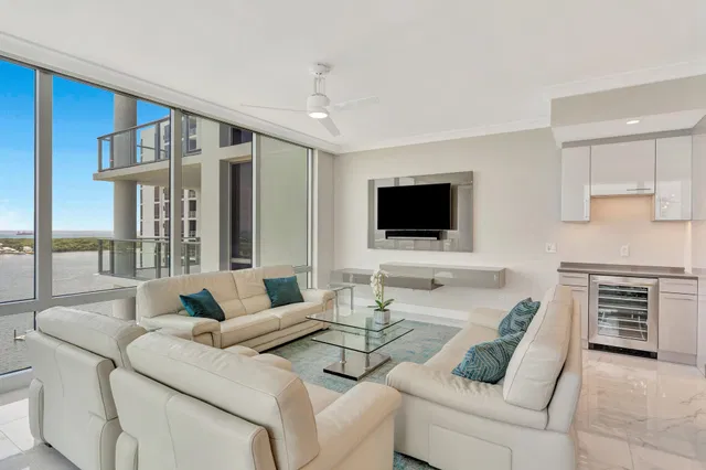 Water Club North Palm Beach Unit 1701 photo 9