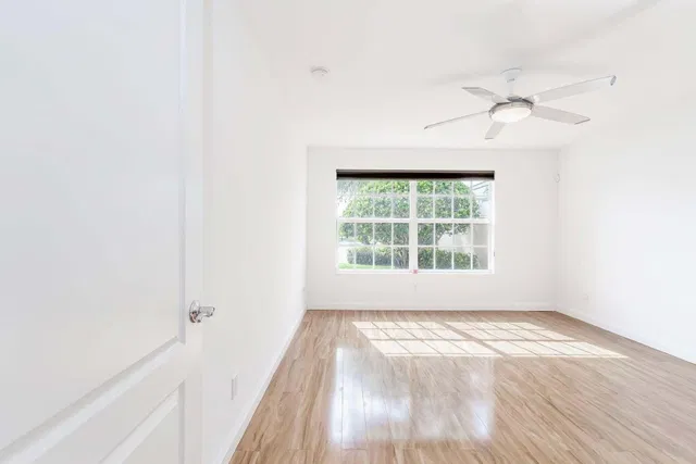 Residence photo 13