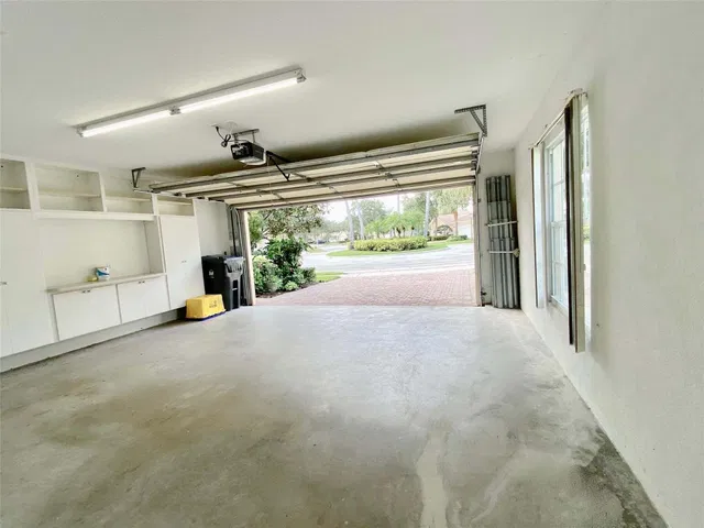 Residence photo 24