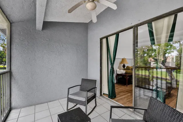 Residence photo 33