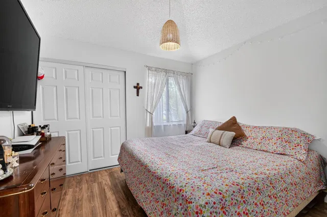 Residence photo 39