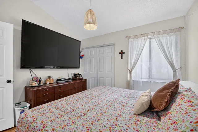 Residence photo 41