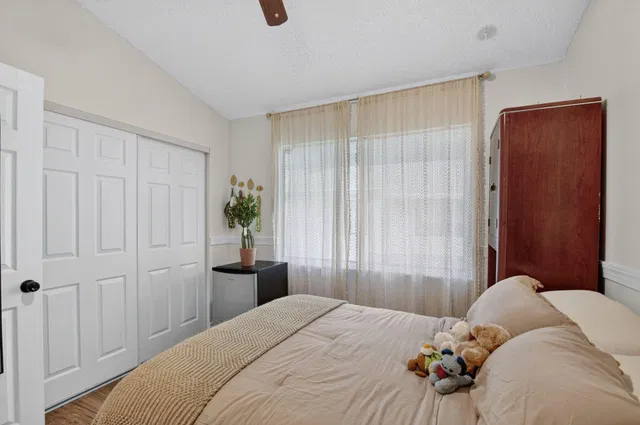 Residence photo 46