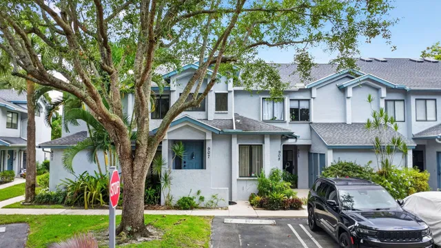 Residence photo 48