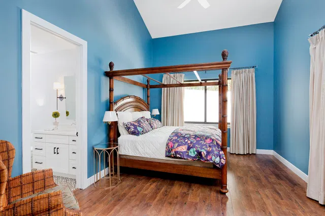 Residence photo 18
