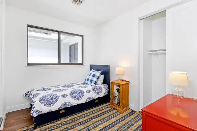 Residence photo 31