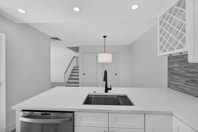  Residence photo 10