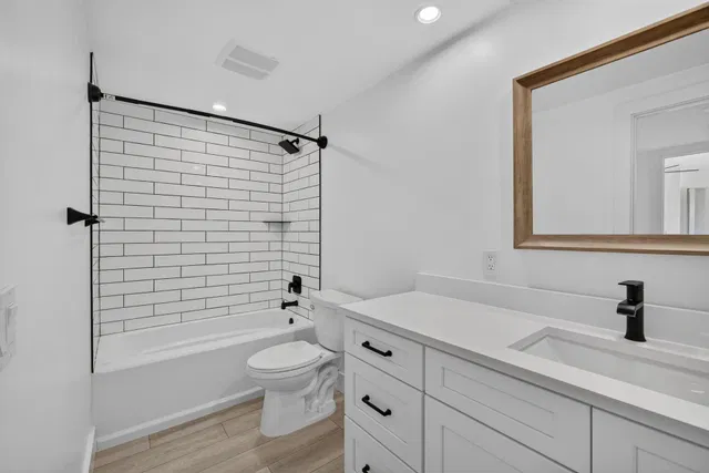  Residence photo 15