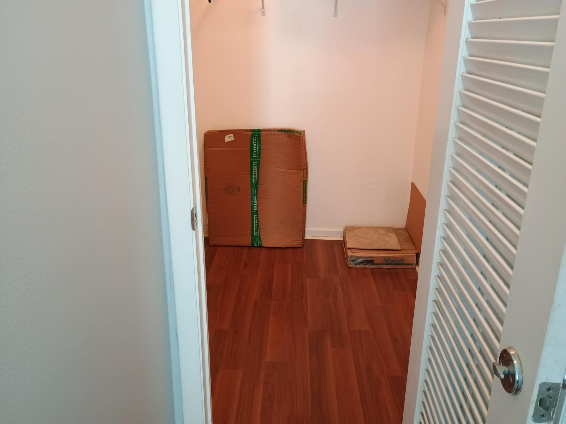  Unit 215 photo 15